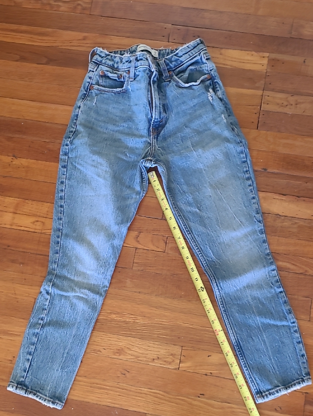 Abercrombie and Fitch The skinny High Rise Jeans 25/0